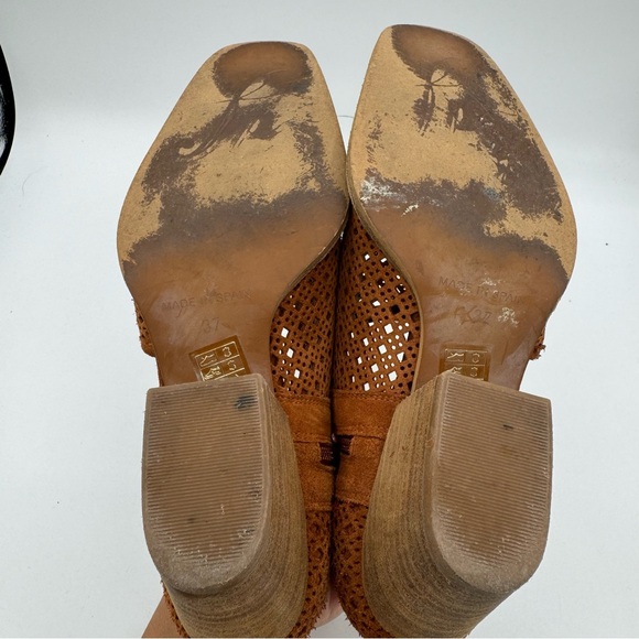 Free People Pandora D Orsay Laser Cut Out Brown Suede Shoe Boot Boho - Picture 11 of 14